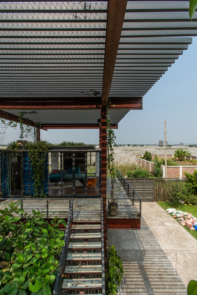 Rustic Retreat – Escape Den