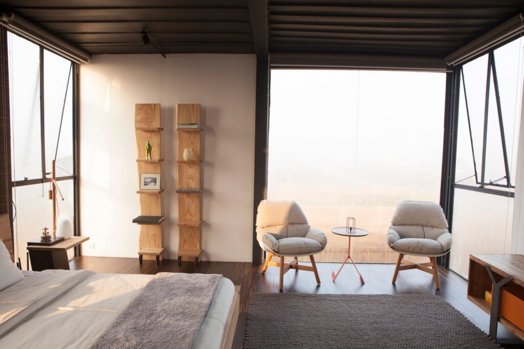 Rustic Retreat – Escape Den