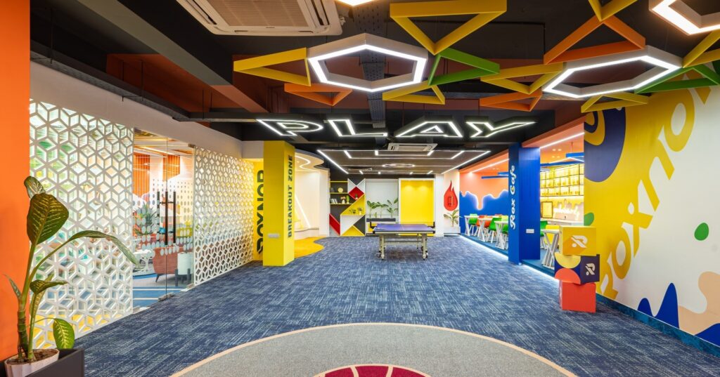 A Vivid Expression of Workplace Energy